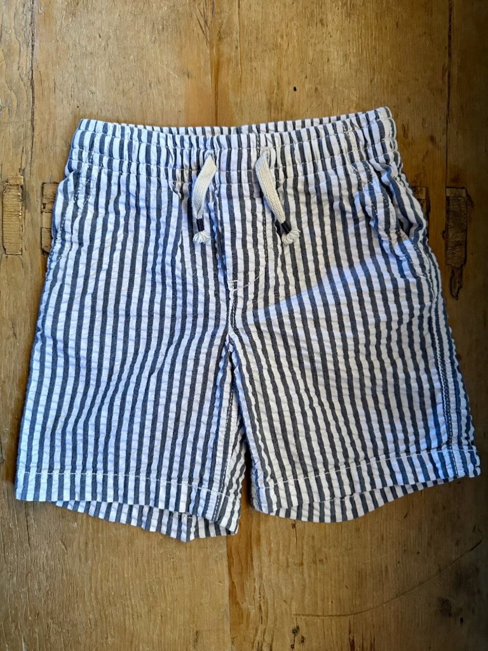 GAP Boys Pull On Shorts Blue & White Striped & Chambray Size 5 Years